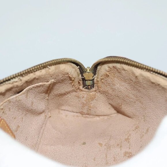 LOUIS VUITTON Monogram Pochette Cosmetic PM Pouch - Picture 12 of 16